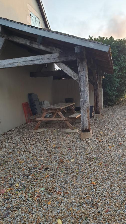 Gite Le Campagnard Saint-Germain-Des-Bois (Cher) Exterior foto